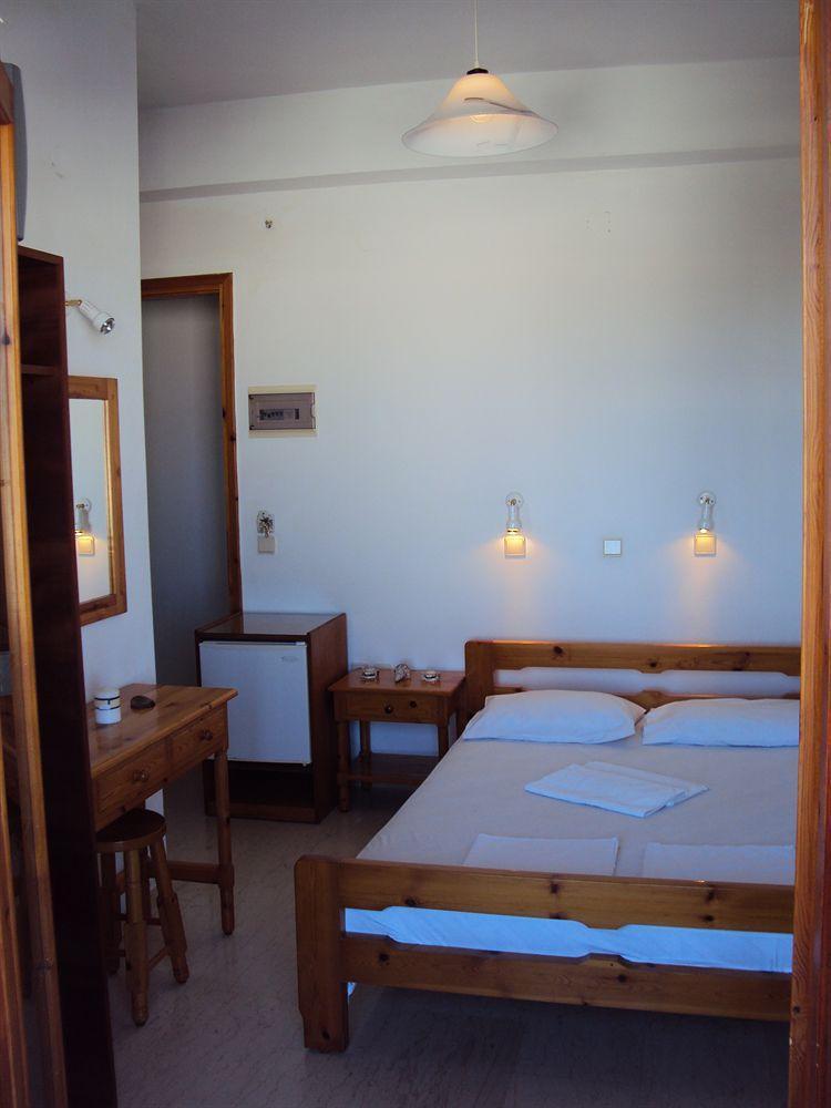 فندق Privee Santorini بيريسا المظهر الخارجي الصورة