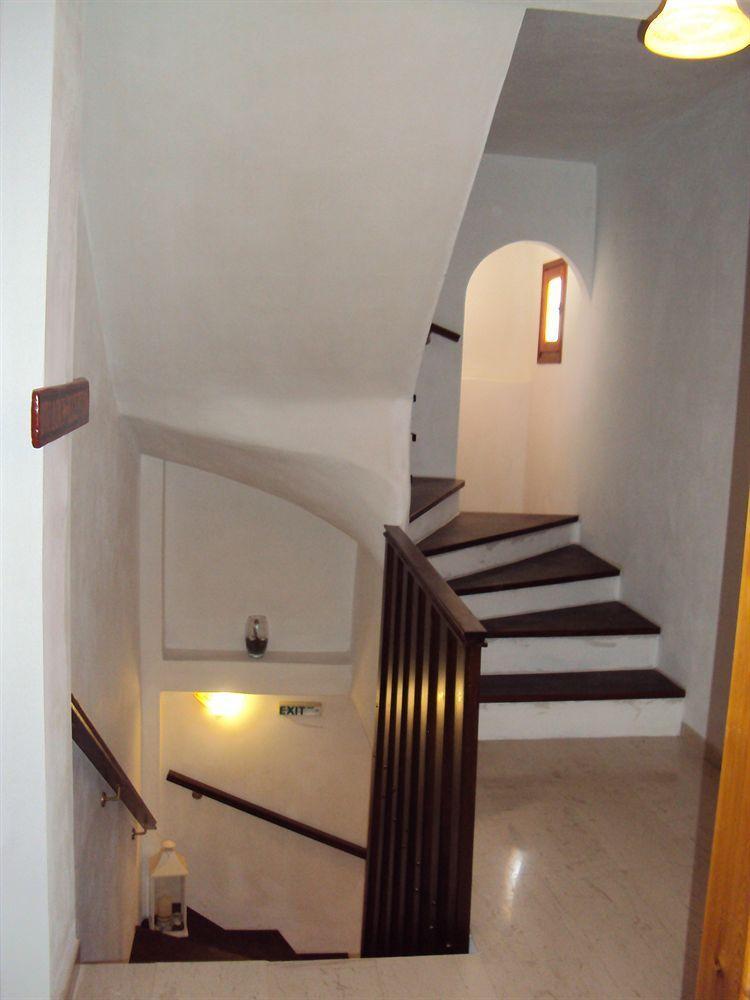 فندق Privee Santorini بيريسا المظهر الخارجي الصورة